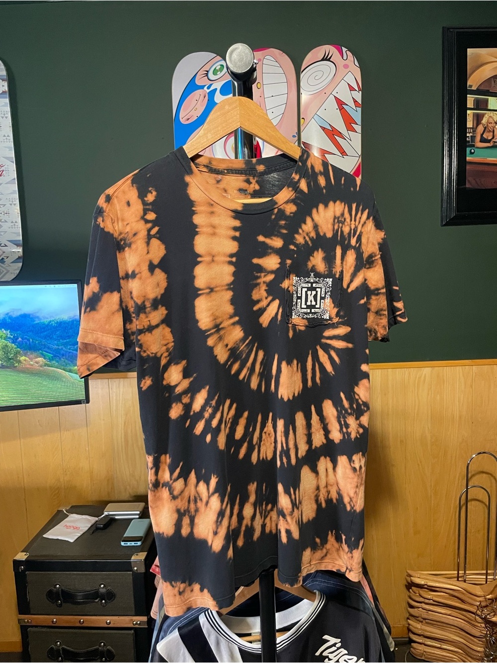 Krew skateboarding men’s Black & Orange Tie-Dye Graphic Tee